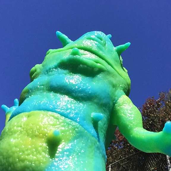 Slime Kaiju Eyezon Giant sized Max Toy x Squibbles Ink / EW factory