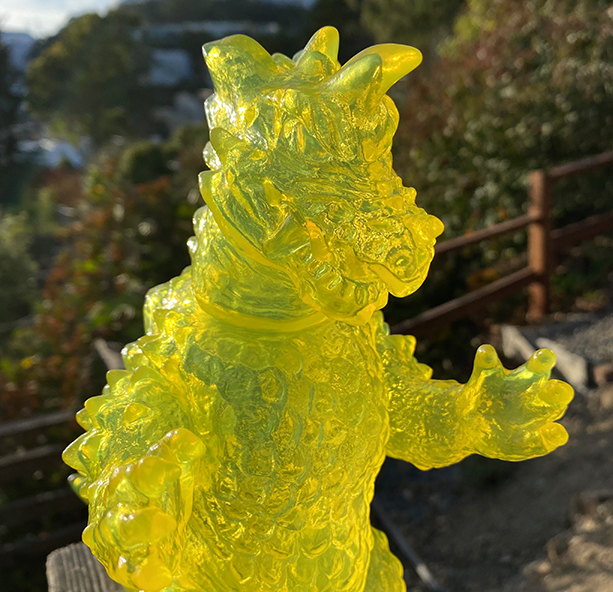 Kaiju Drazoran clear yellow sofubi unpainted