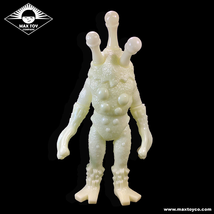 Alien Argus pure glow in dark figure Max toy x TAG