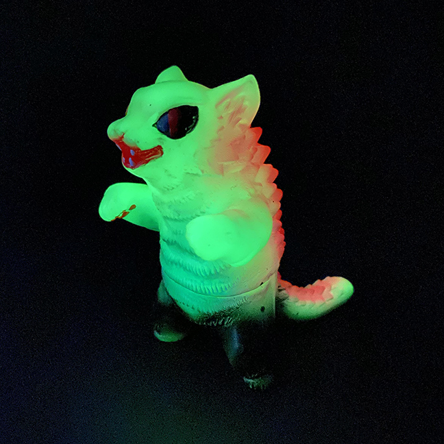 Kaiju Negora Cat Glow Max Nagata painted Father & Son custom show 2024