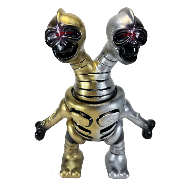 Skull Assailant Max Nagata x NOFUNCTIONTOYS type B