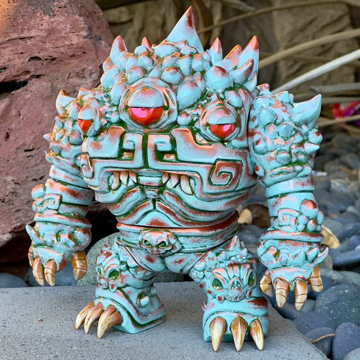 Aztec Kaiju Eyezon Artist James Osborne / Kaiju Legion paints Copper