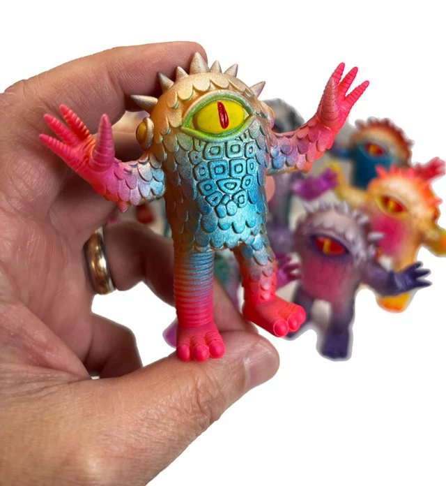 Kaiju King Negora ! - Max Toy Company